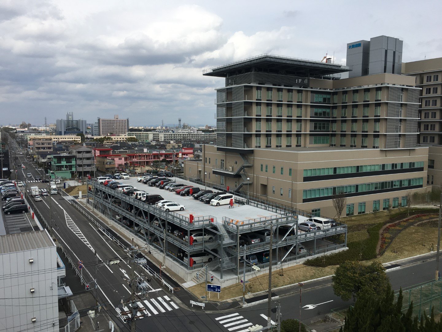 愛知県内某病院職員用駐車場