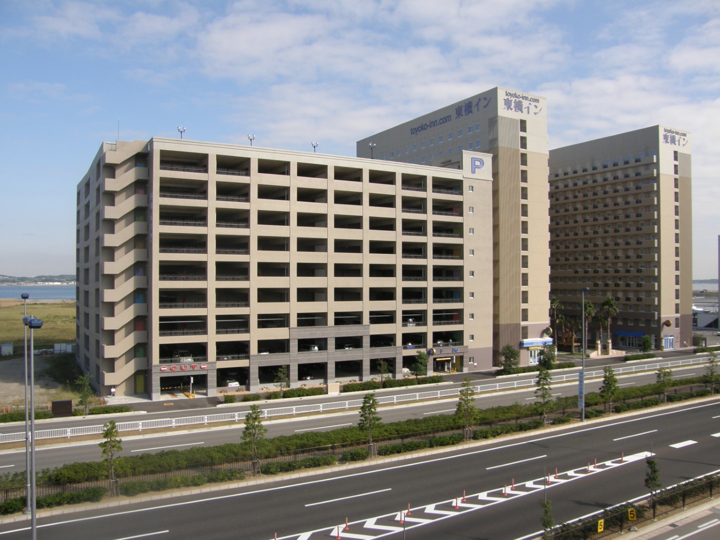 東横イン中部国際空港_外観1