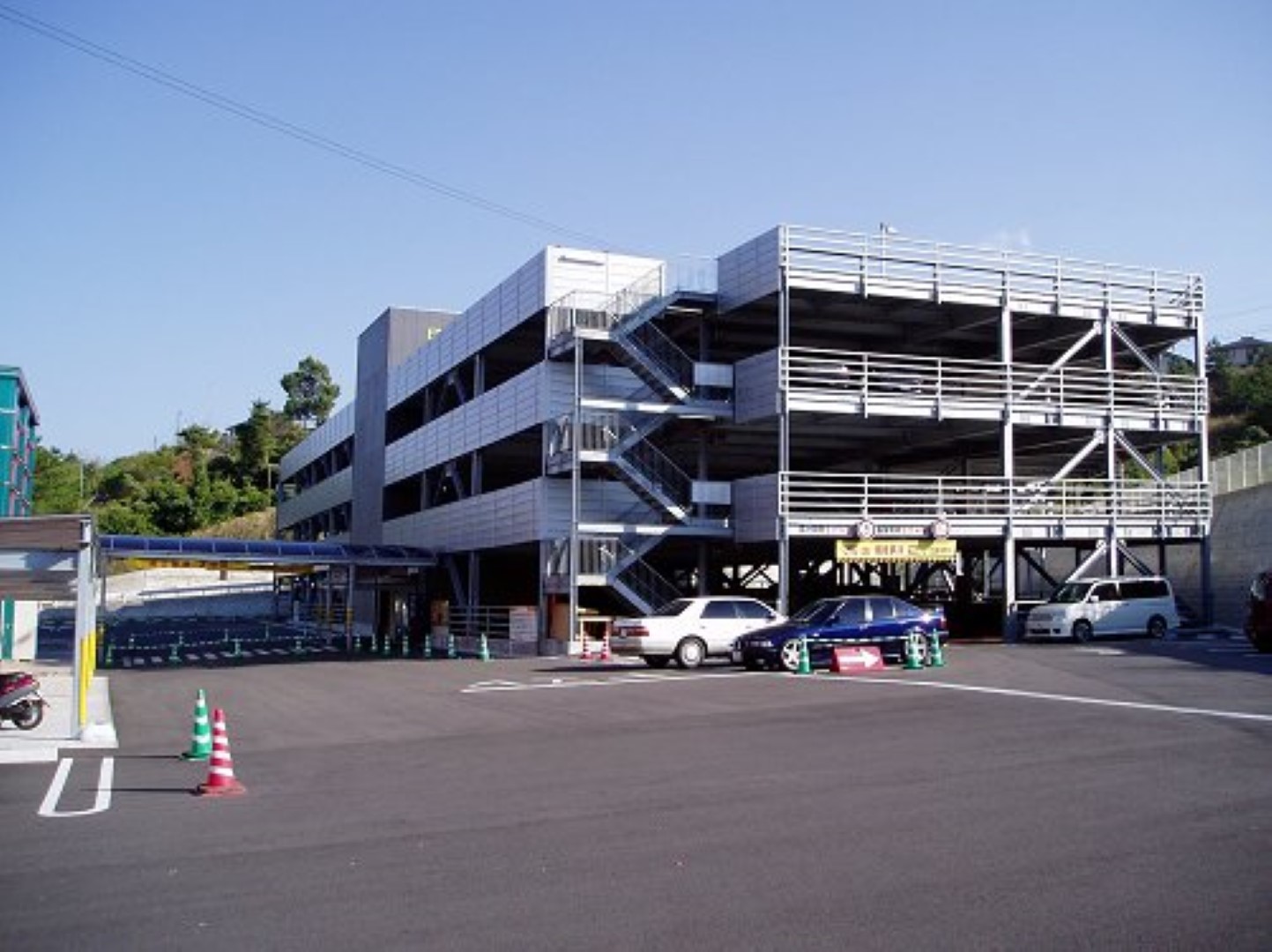 長崎県内某レジャー施設駐車場