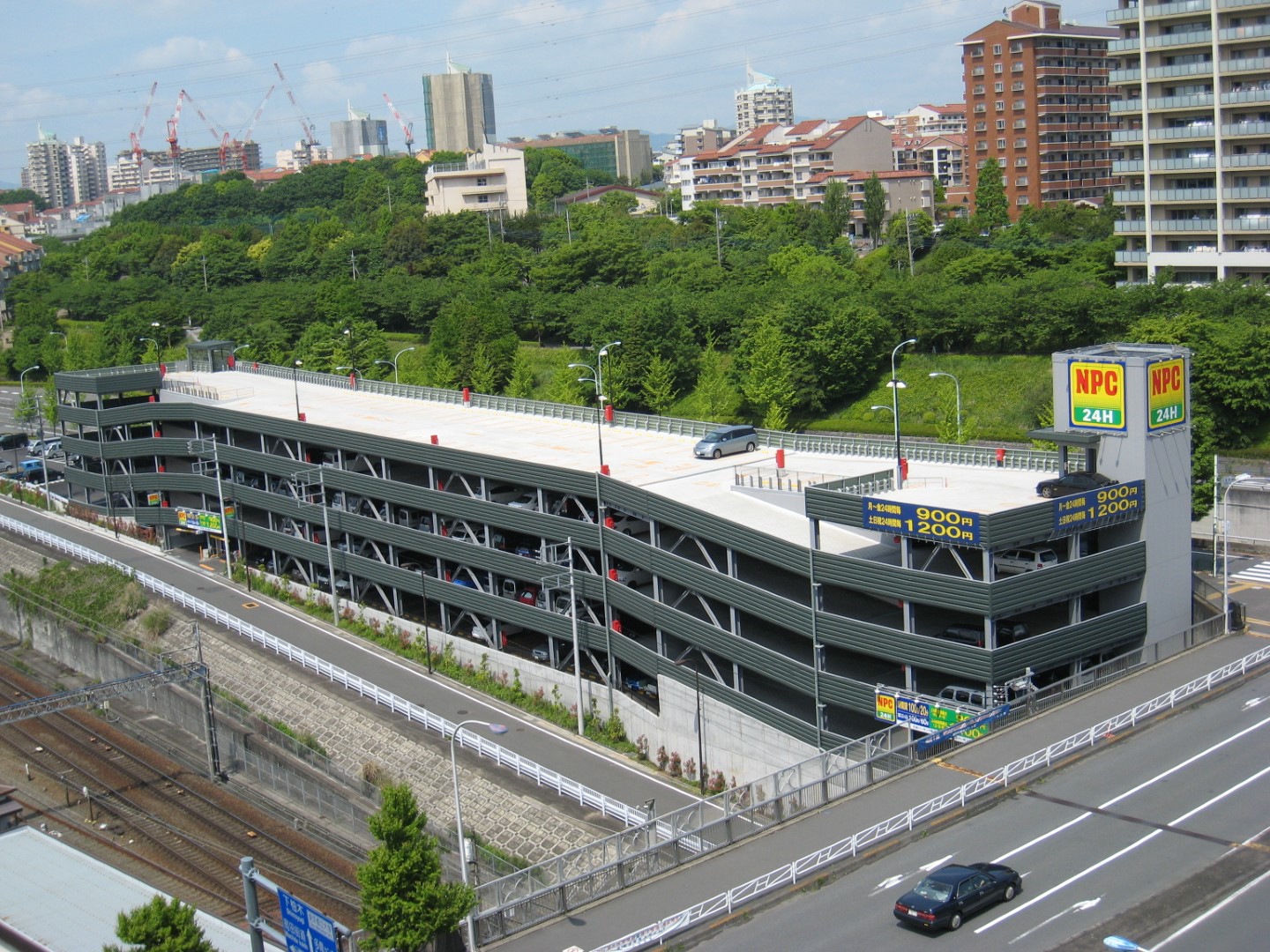 東京都内某時間貸し駐車場