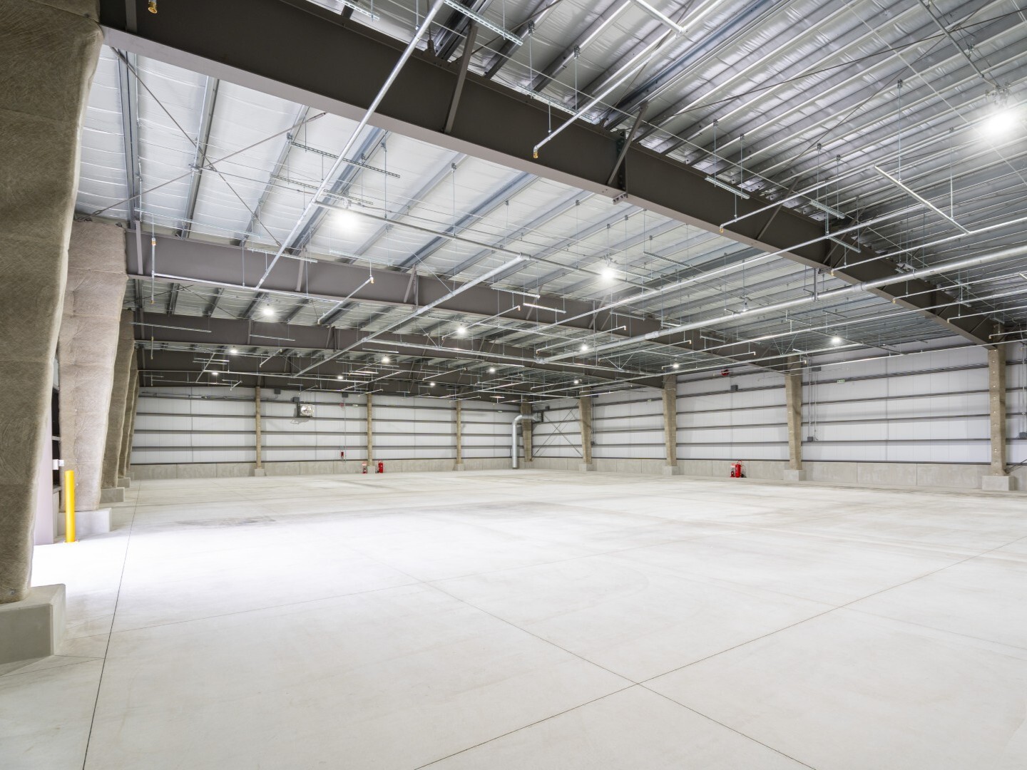 施工事例：宮田倉庫南アルプス物流センターE棟｜株式会社内藤ハウス