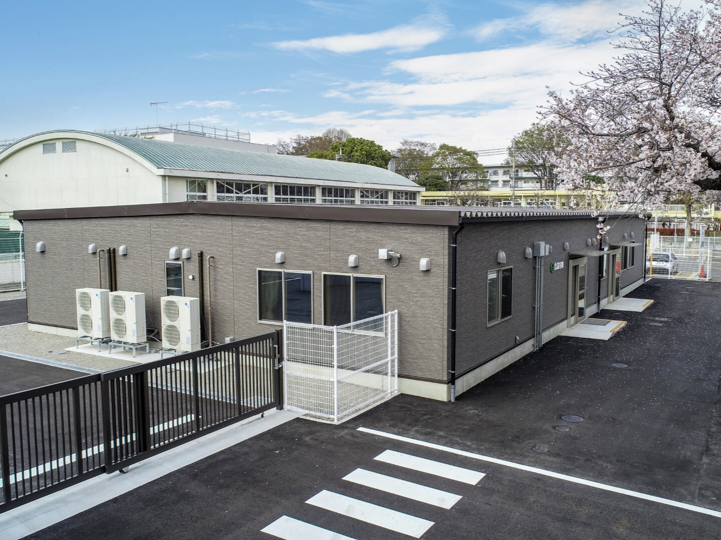 市役所会議室棟